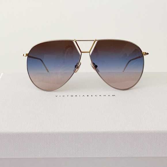 Victoria Beckham Sunglasses, New - Picture 5 of 9